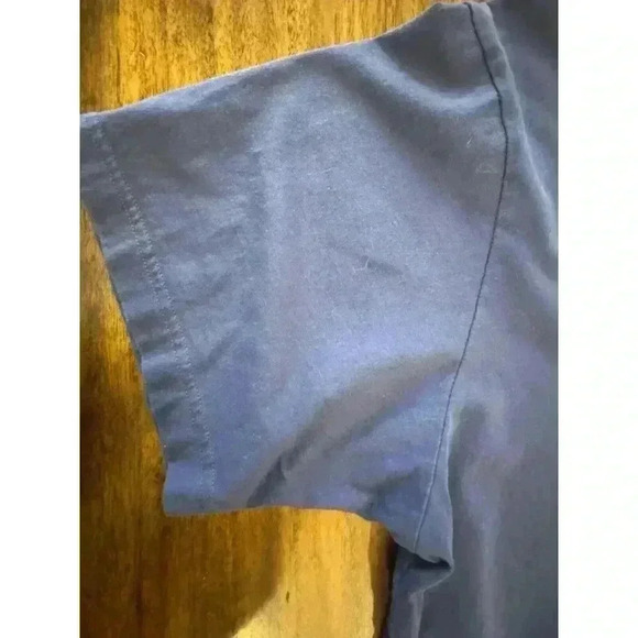 UNIQLO Disney “Mickey Stands” Collection UT Graphic Tee Blue Size XL - Picture 3 of 8